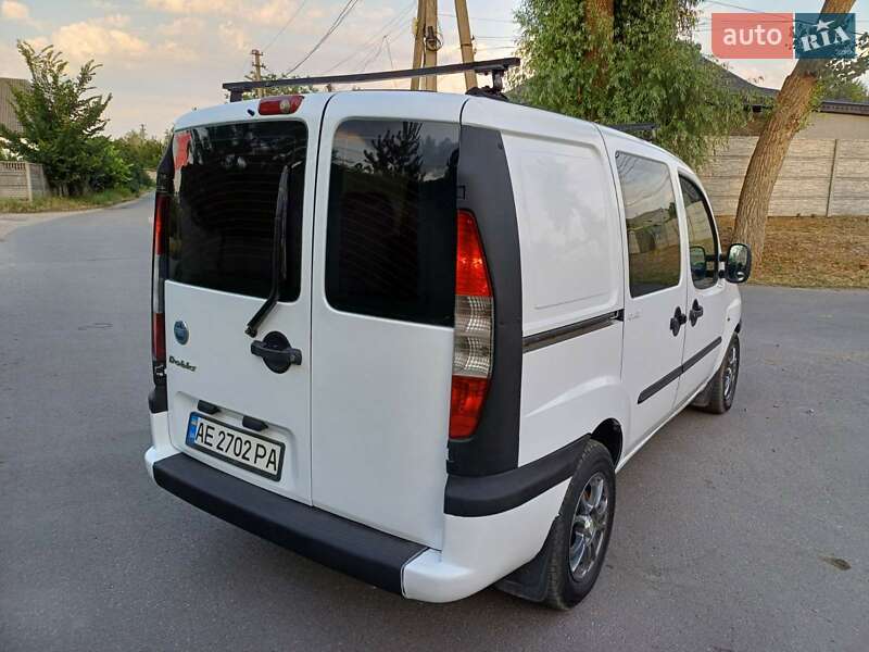 Мінівен Fiat Doblo 2005 в Дніпрі