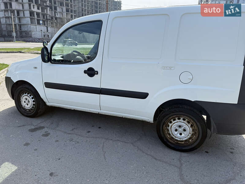 Fiat Doblo 2013