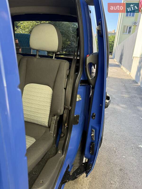 Минивэн Fiat Doblo 2008 в Ровно