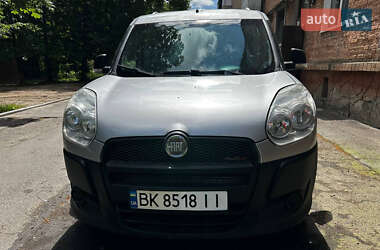 Мінівен Fiat Doblo 2012 в Рівному