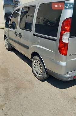 Минивэн Fiat Doblo 2005 в 