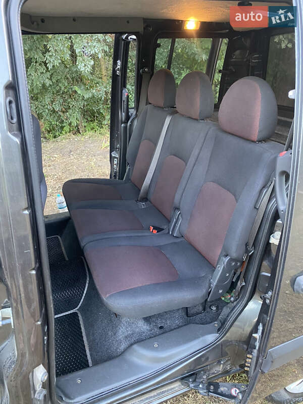 Минивэн Fiat Doblo 2007 в Киеве