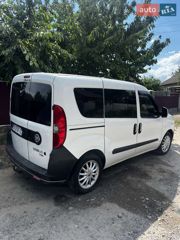 Fiat Doblo 2010