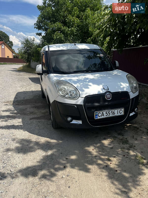 Универсал Fiat Doblo 2010 в Маньковке
