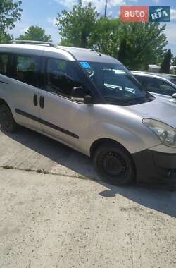 Минивэн Fiat Doblo 2012 в 