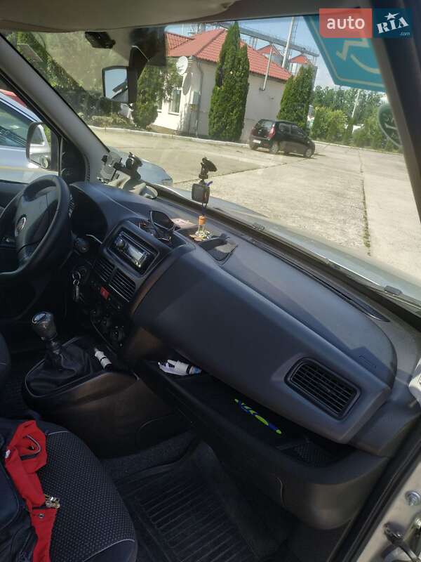 Минивэн Fiat Doblo 2012 в Мукачево фото 11 Минивэн Fiat Doblo 2012 в Мукачево