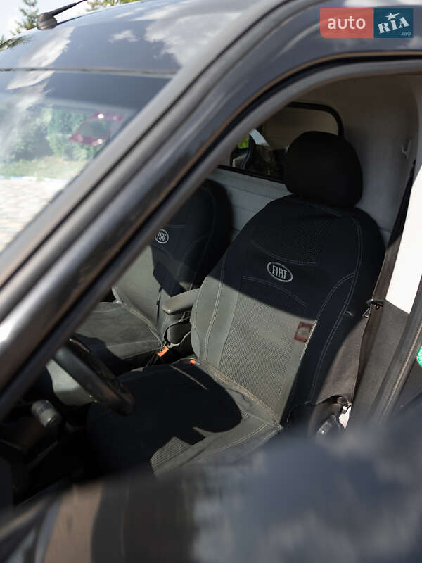 Грузовой фургон Fiat Doblo 2012 в Котельве