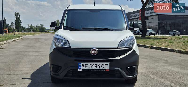 Вантажний фургон Fiat Doblo 2016 в Дніпрі