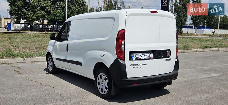 Вантажний фургон Fiat Doblo 2016 в Дніпрі