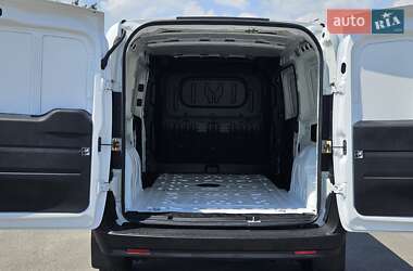Грузовой фургон Fiat Doblo 2016 в 