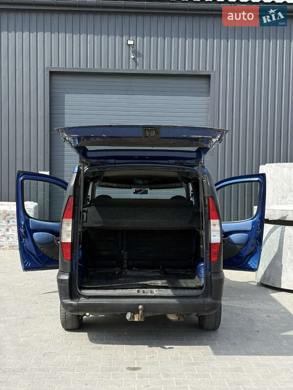 Минивэн Fiat Doblo 2004 в Млинове фото 10 Минивэн Fiat Doblo 2004 в Млинове