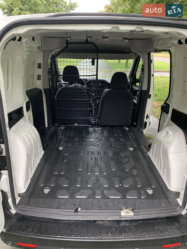 Грузовой фургон Fiat Doblo 2020 в Киеве