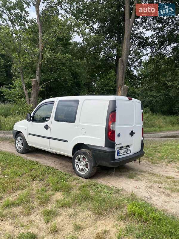 Мінівен Fiat Doblo 2005 в Ковелі