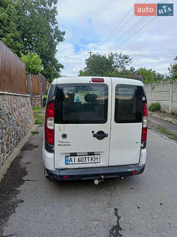 Мінівен Fiat Doblo 2009 в Сквирі