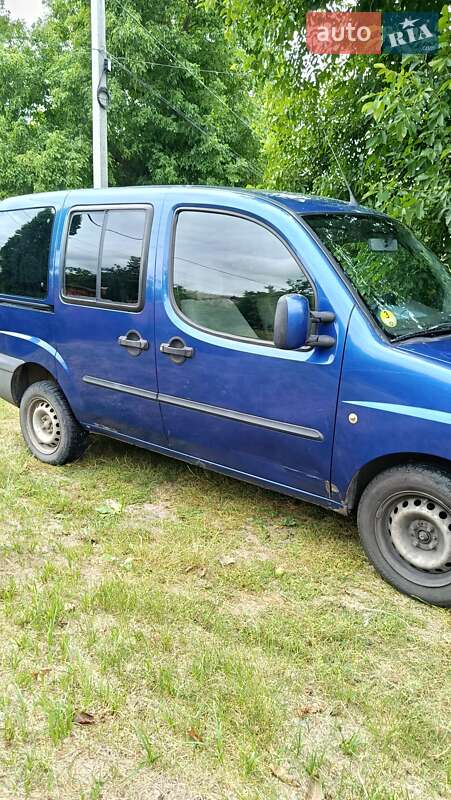 Минивэн Fiat Doblo 2004 в Умани