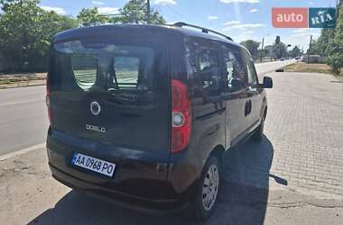 Минивэн Fiat Doblo 2011 в 