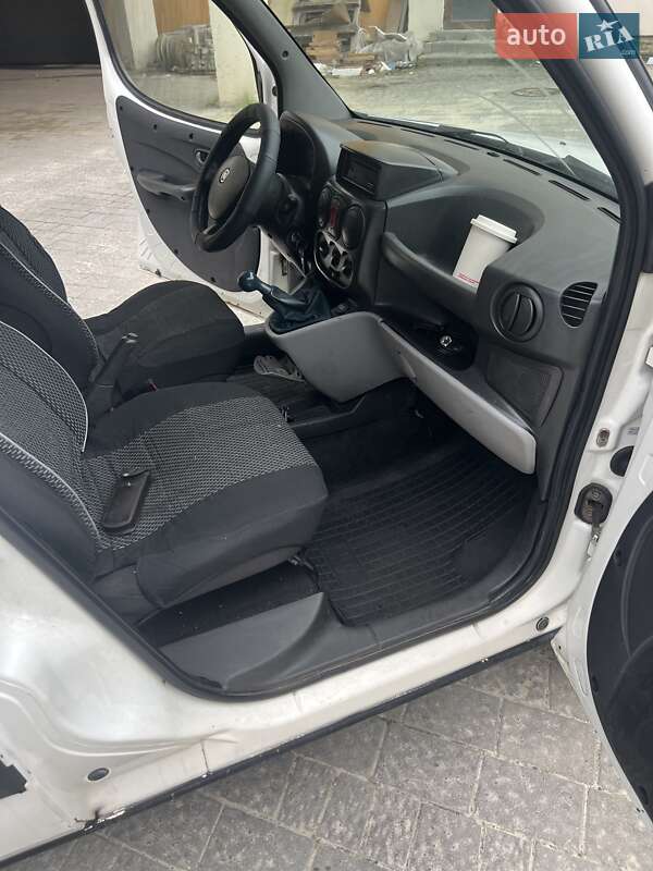 Другие грузовики Fiat Doblo 2008 в Трускавце фото 10 Другие грузовики Fiat Doblo 2008 в Трускавце