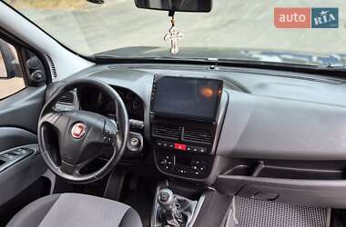 Минивэн Fiat Doblo 2011 в 