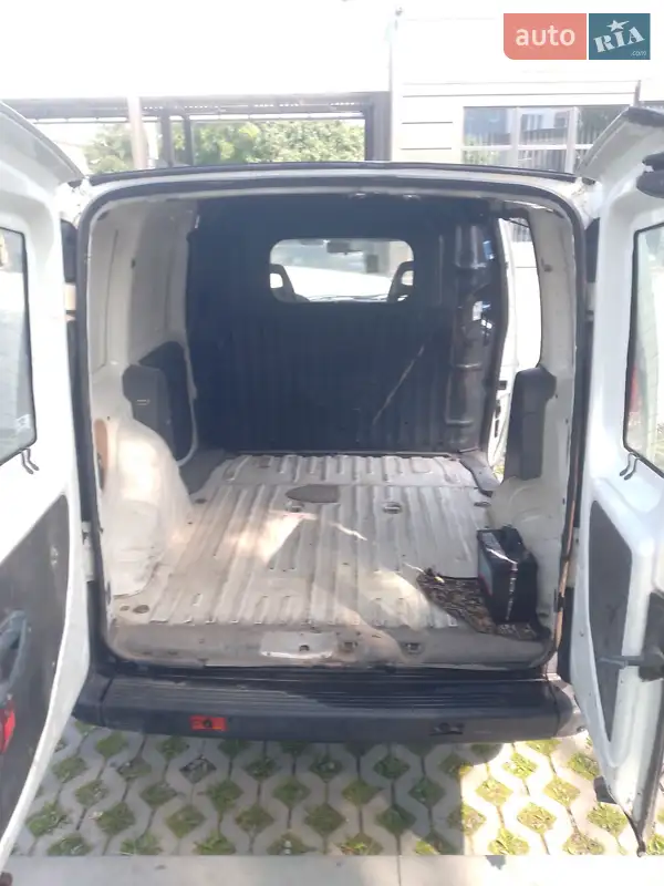 Fiat Doblo 2004 VIN ZFA22300005122518 фото оголошення 9 з 24