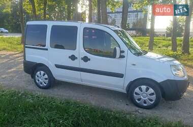 Минивэн Fiat Doblo 2007 в 