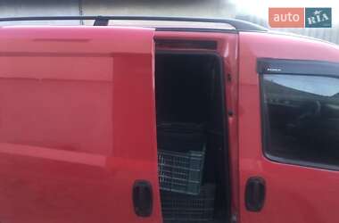 Грузовой фургон Fiat Doblo 2011 в Ужгороде