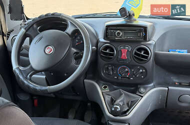 Грузопассажирский фургон Fiat Doblo 2007 в 