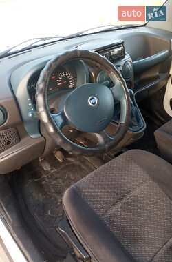 Минивэн Fiat Doblo 2002 в 