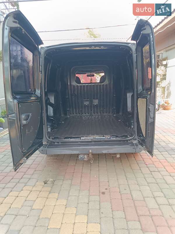 Грузовой фургон Fiat Doblo 2004 в Великих Лучках