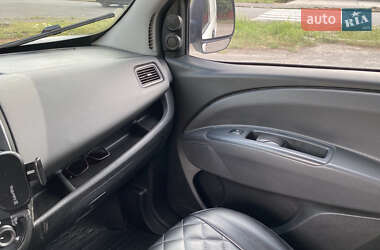Грузовой фургон Fiat Doblo 2012 в 