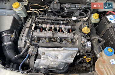Грузовой фургон Fiat Doblo 2012 в 