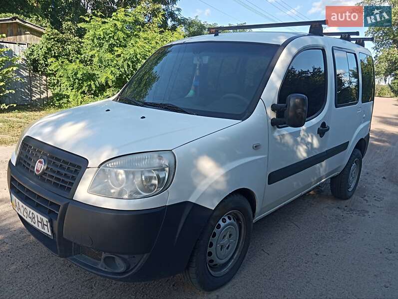 Fiat Doblo 2012