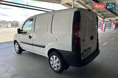 Грузовой фургон Fiat Doblo 2011 в 