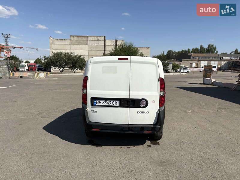 Вантажний фургон Fiat Doblo 2012 в Миколаєві фото 5 Вантажний фургон Fiat Doblo 2012 в Миколаєві