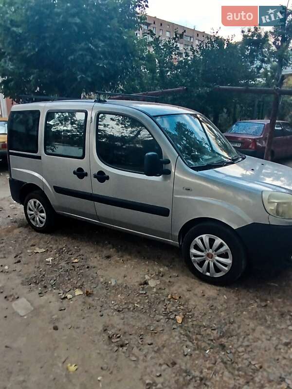 Минивэн Fiat Doblo 2007 в Николаеве фото 4 Минивэн Fiat Doblo 2007 в Николаеве