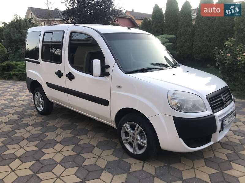 Минивэн Fiat Doblo 2013 в Николаеве
