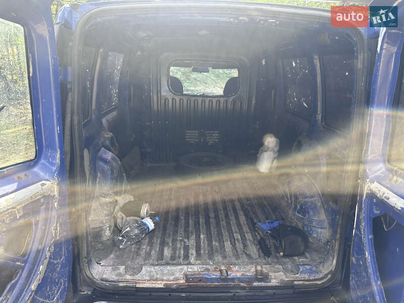 Грузовой фургон Fiat Doblo 2004 в Харькове фото 10 Грузовой фургон Fiat Doblo 2004 в Харькове