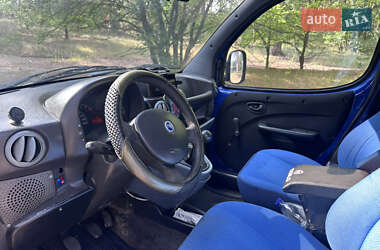 Грузовой фургон Fiat Doblo 2004 в 