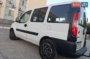 Минивэн Fiat Doblo 2010 в 