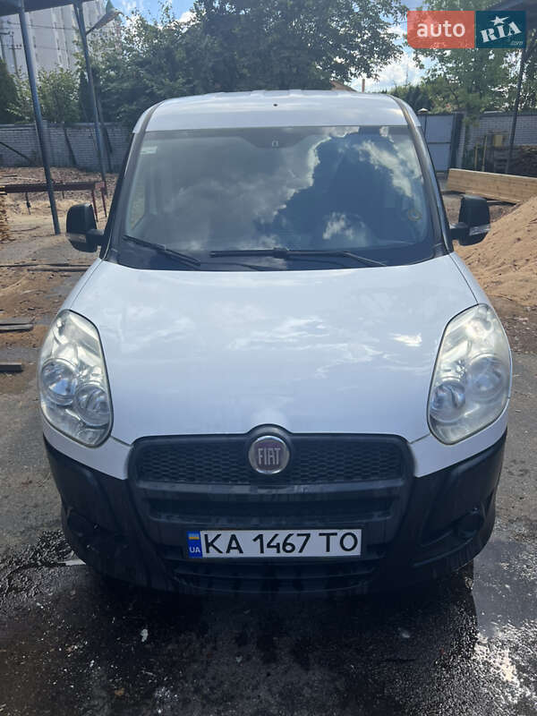Fiat Doblo 2011