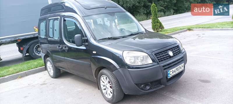 Минивэн Fiat Doblo 2008 в Умани