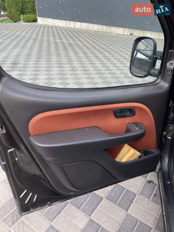 Минивэн Fiat Doblo 2007 в Хмельницком фото 17 Минивэн Fiat Doblo 2007 в Хмельницком