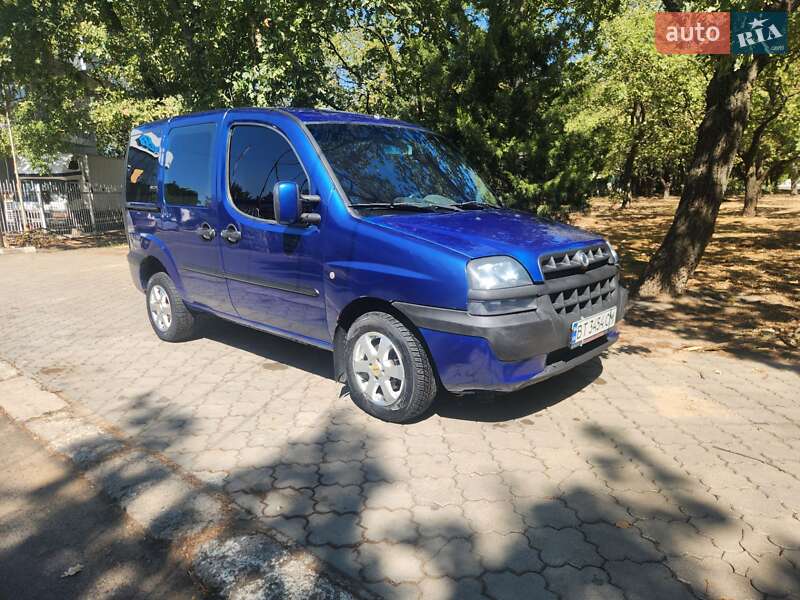 Минивэн Fiat Doblo 2002 в 