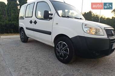 Минивэн Fiat Doblo 2010 в 