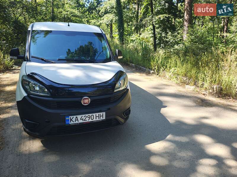 Грузовой фургон Fiat Doblo 2019 в Киеве