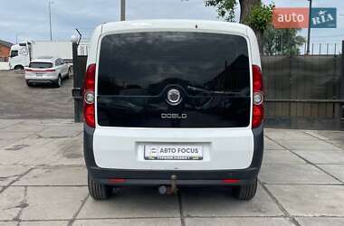 Грузопассажирский фургон Fiat Doblo 2010 в 