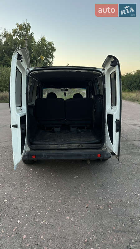 Минивэн Fiat Doblo 2006 в Чернигове фото 5 Минивэн Fiat Doblo 2006 в Чернигове