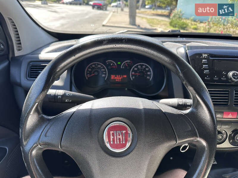 Минивэн Fiat Doblo 2011 в Одессе