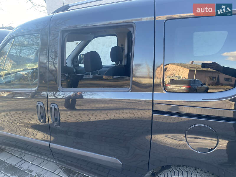 Минивэн Fiat Doblo 2013 в Косове