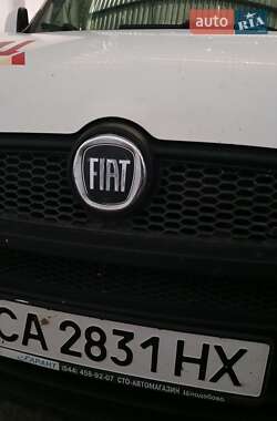Вантажний фургон Fiat Doblo 2011 в Катеринопілі