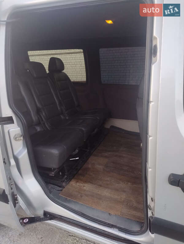 Минивэн Fiat Doblo 2009 в Днепре